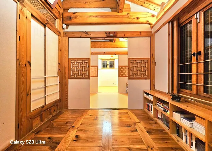 Chaehyodang Hanok Stay
